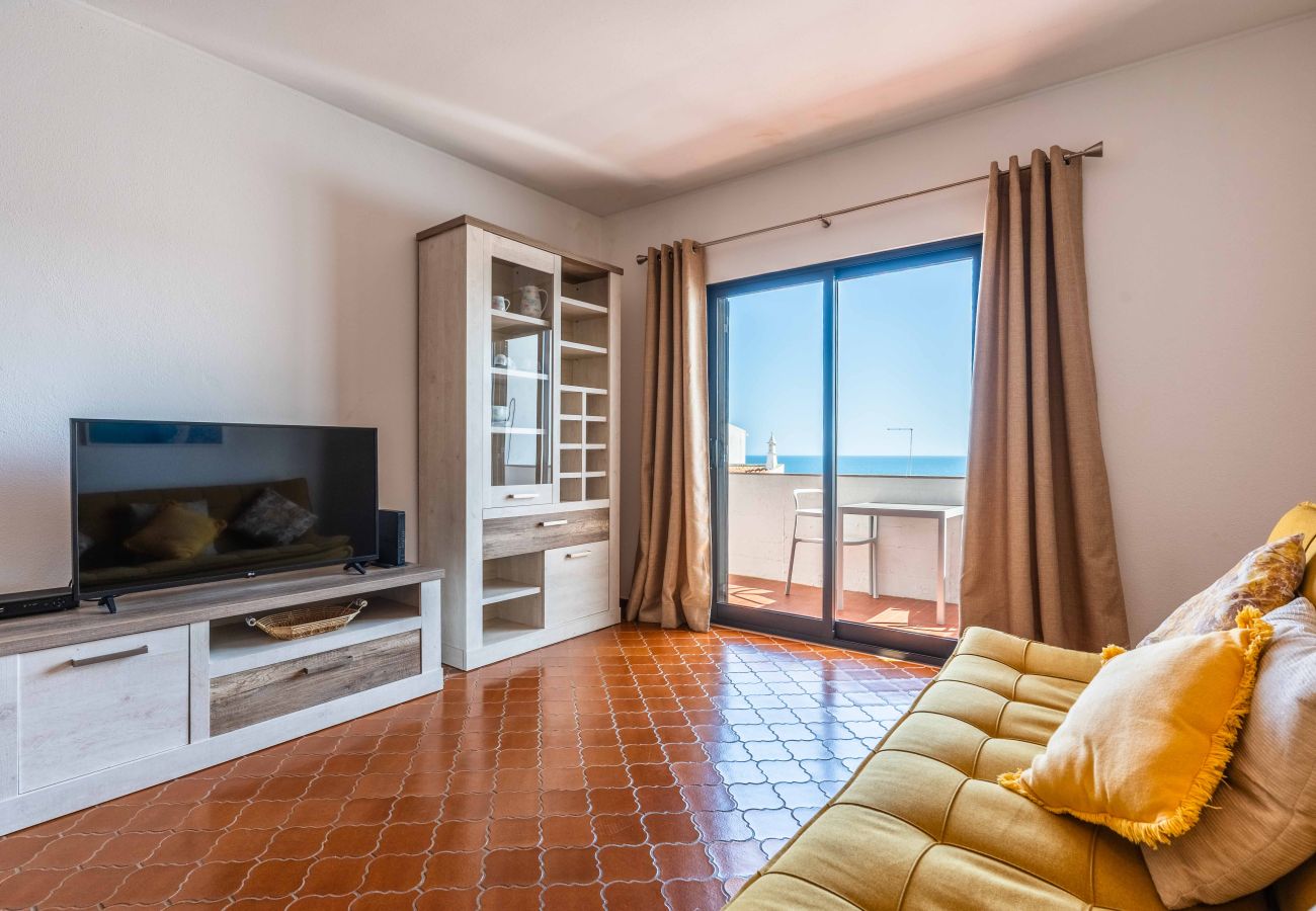 Apartment in Albufeira - Apartamento T1 VistaMar Centro Histórico Albufeira