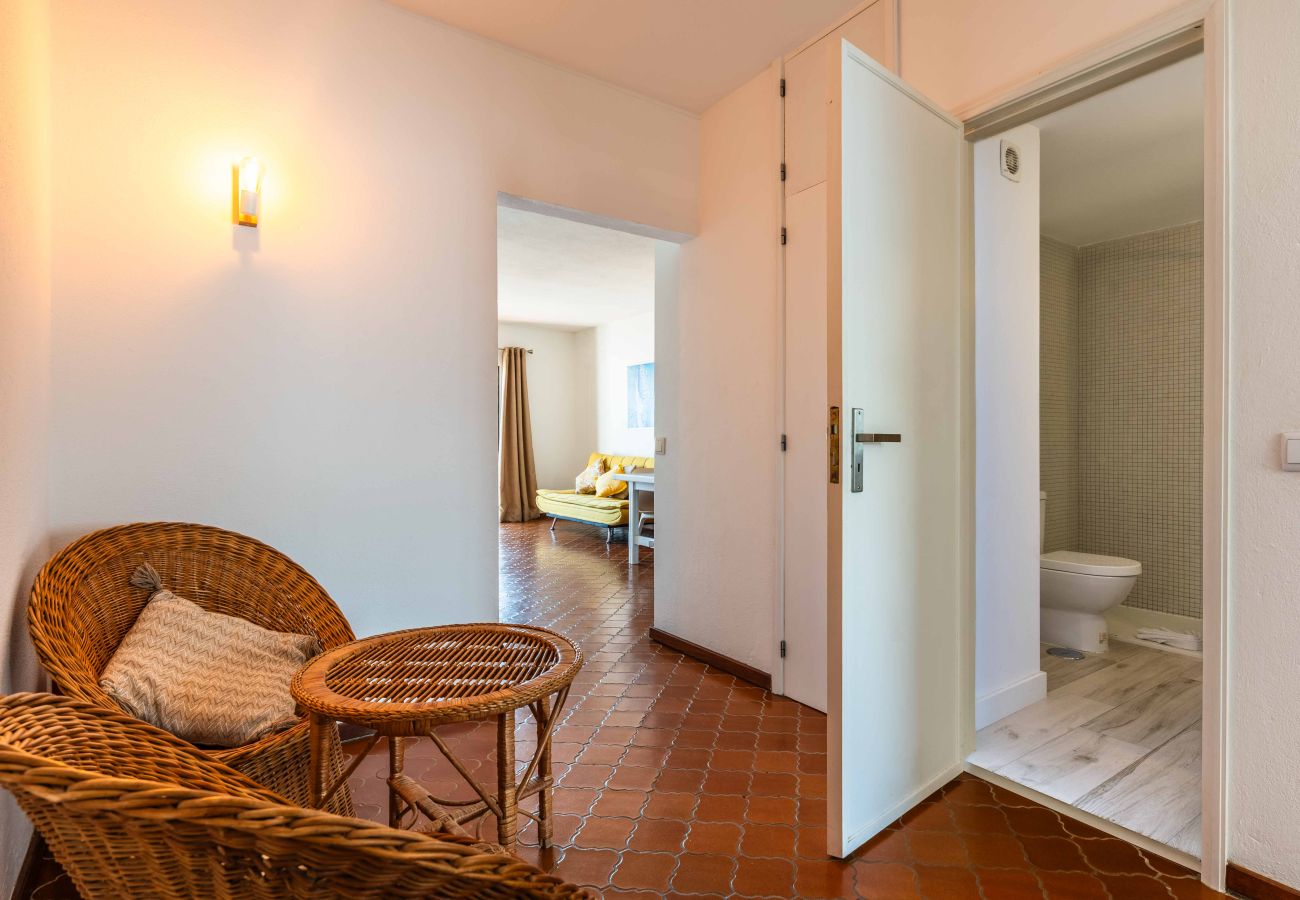 Apartment in Albufeira - Apartamento T1 VistaMar Centro Histórico Albufeira
