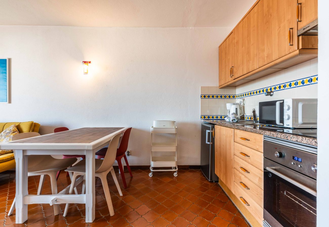 Apartment in Albufeira - Apartamento T1 VistaMar Centro Histórico Albufeira