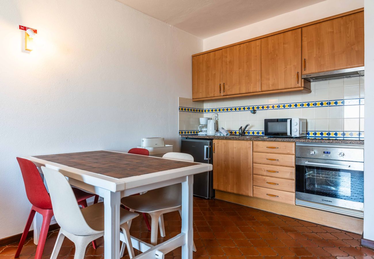 Apartment in Albufeira - Apartamento T1 VistaMar Centro Histórico Albufeira