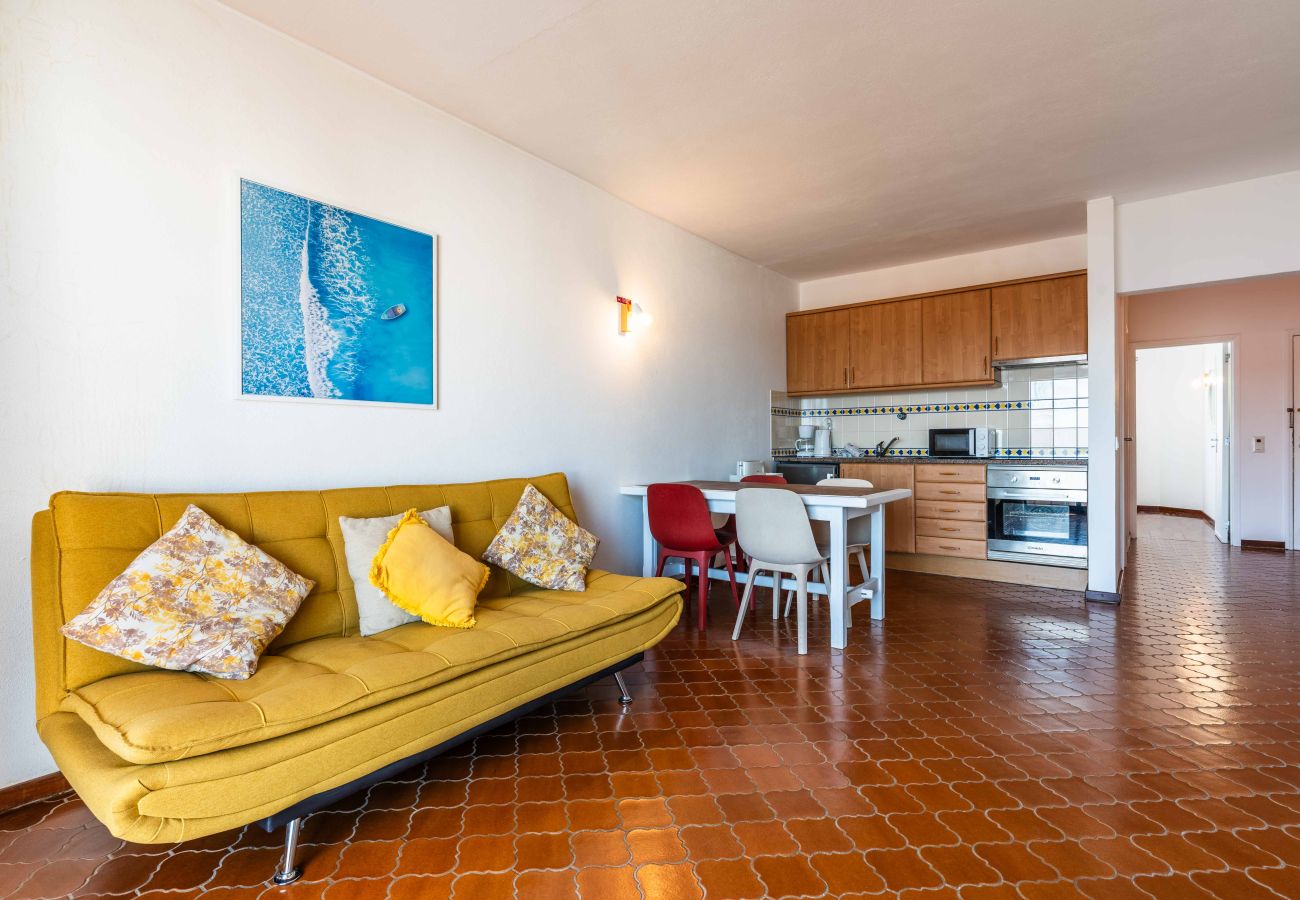 Apartment in Albufeira - Apartamento T1 VistaMar Centro Histórico Albufeira