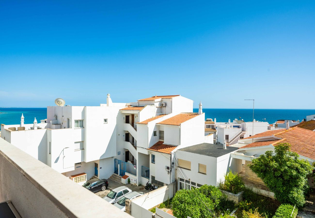 Apartment in Albufeira - Apartamento T1 VistaMar Centro Histórico Albufeira