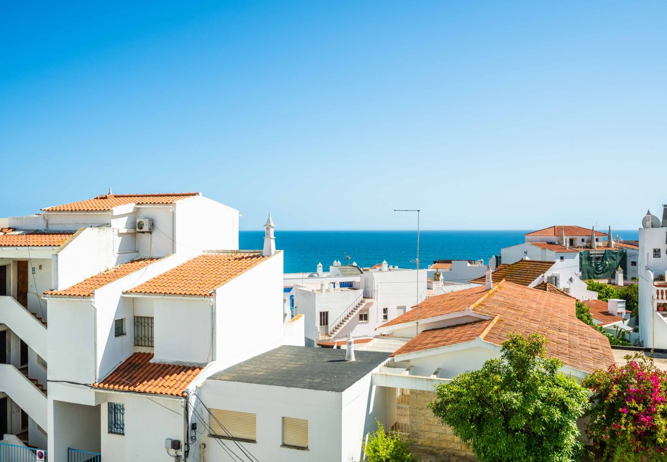 Apartment in Albufeira - Apartamento T1 VistaMar Centro Histórico Albufeira