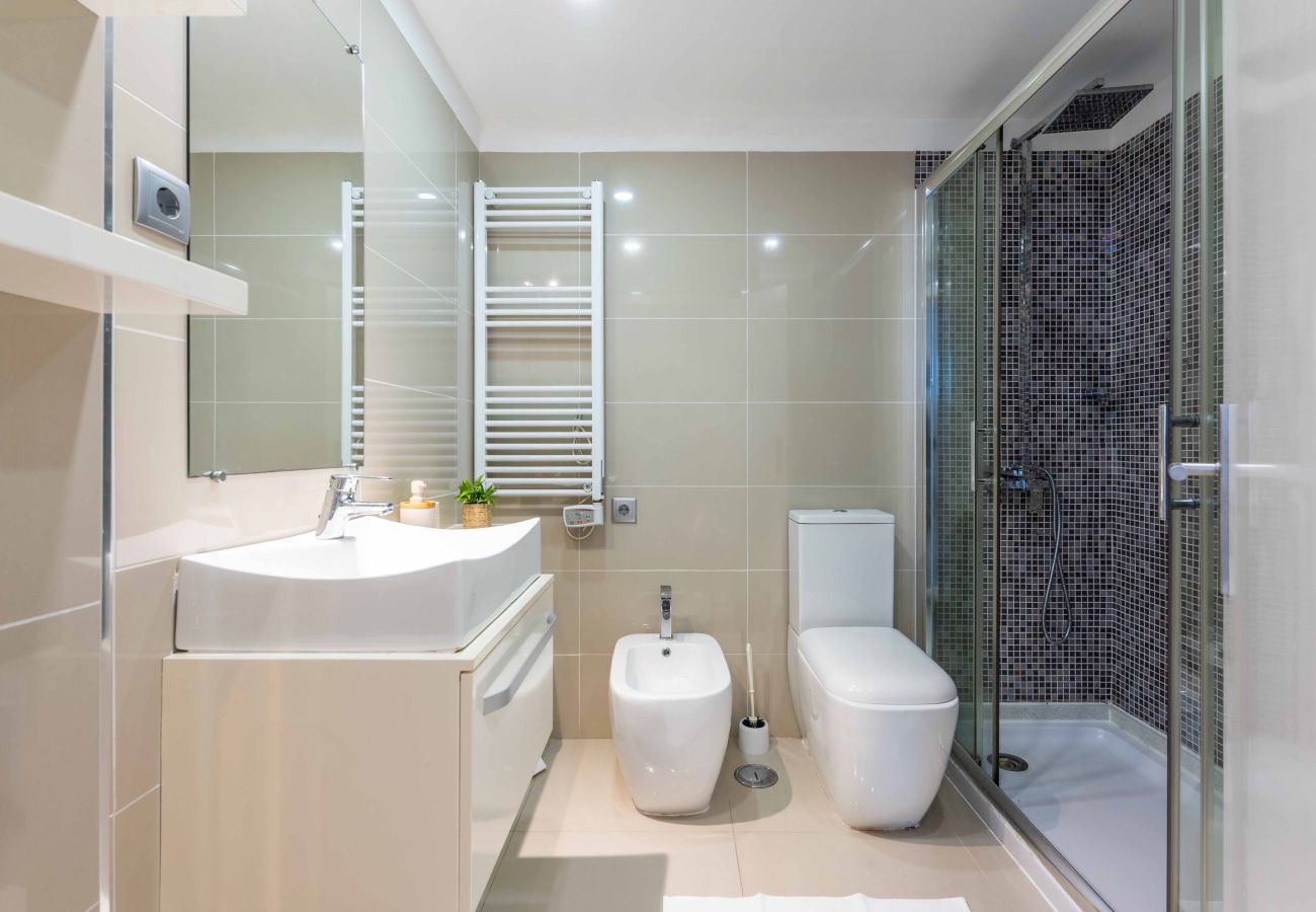 Apartment in Albufeira - Old Town Bayview T1 w/ Pool - 350m to beach