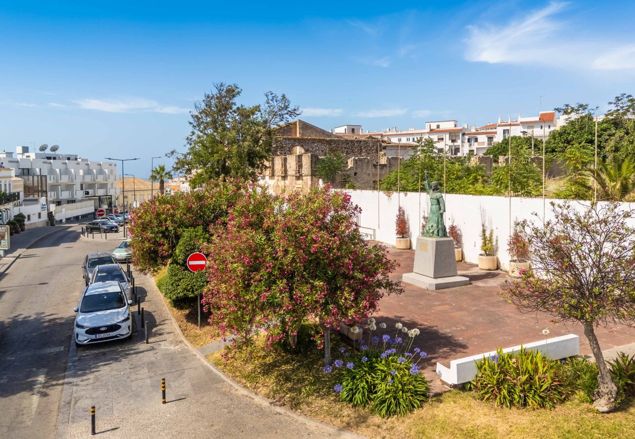 Apartment in Albufeira - Old Town Bayview T1 w/ Pool - 350m to beach