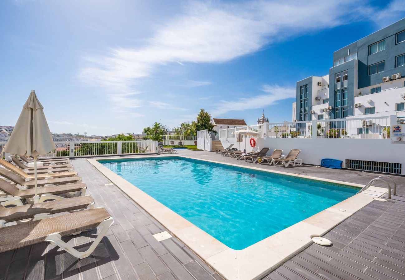 Apartment in Albufeira - Old Town Bayview T1 w/ Pool - 350m to beach