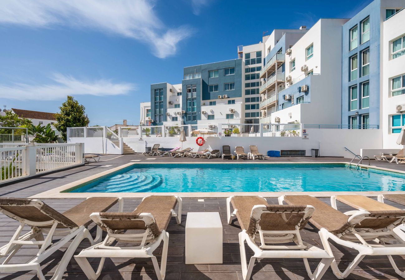 Apartment in Albufeira - Old Town Bayview T1 w/ Pool - 350m to beach