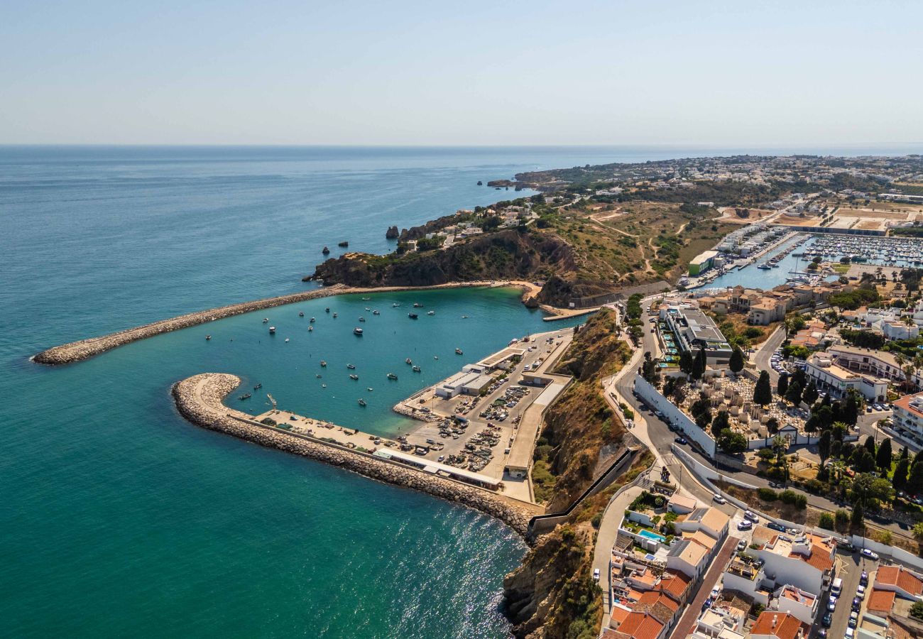 Terraced House in Albufeira - Casa da Bica T2, 250m Old Town Beach