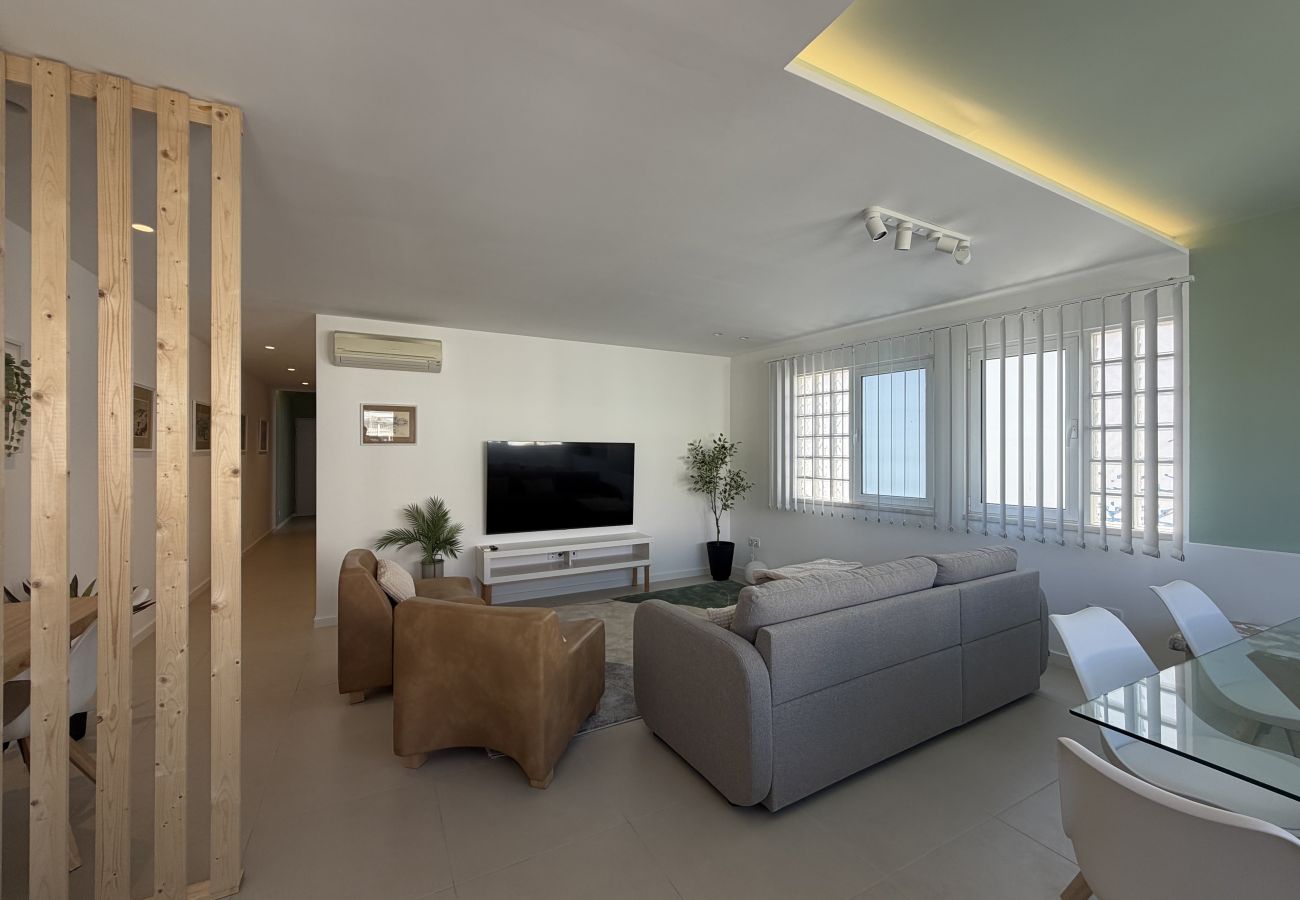 Apartment in Albufeira - Central Town 2-Bedroom Classy Apartment Albufeira