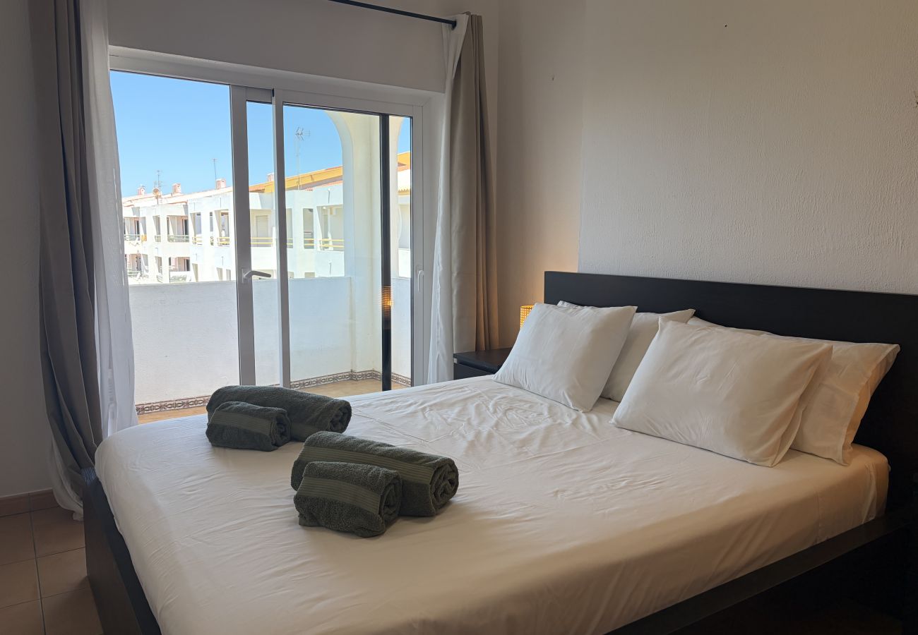 Apartment in Albufeira - Gale Beach Walk T3 Apartment